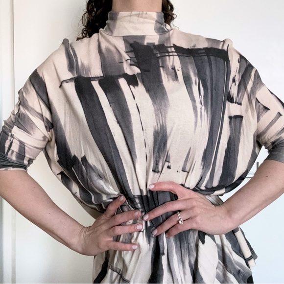 ASOS Abstract Paint Print Mock Neck Top Flowy Artsy Minimalist Chic Lagenlook - Picture 3 of 5